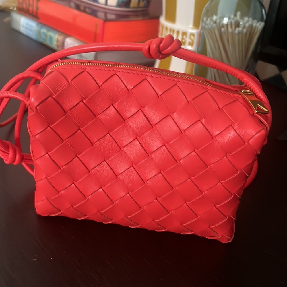 Bottega Veneta Mini Loop - Picture 6 of 12